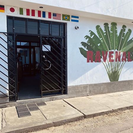 Ravenala Paracas Hostel Exterior photo