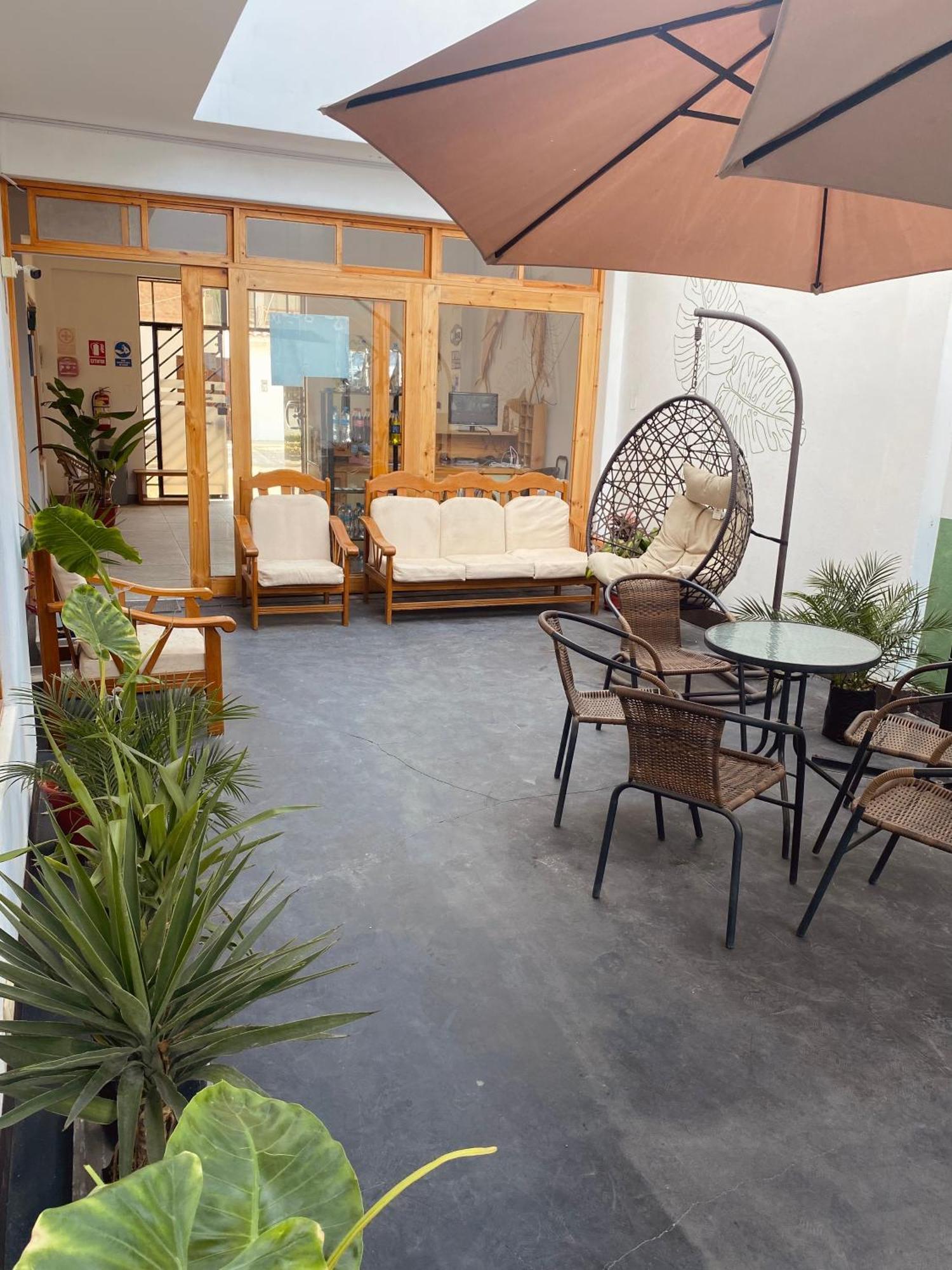 Ravenala Paracas Hostel Exterior photo